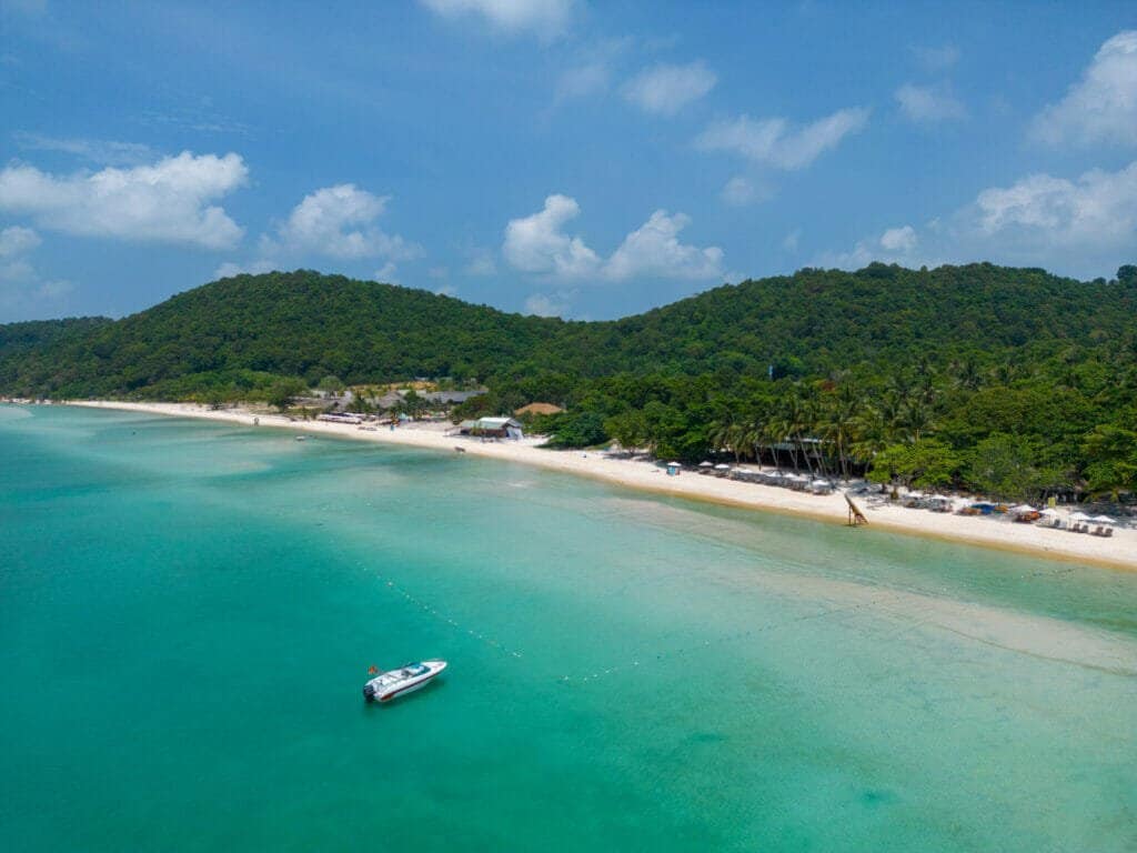 Sao beach Phu Quoc