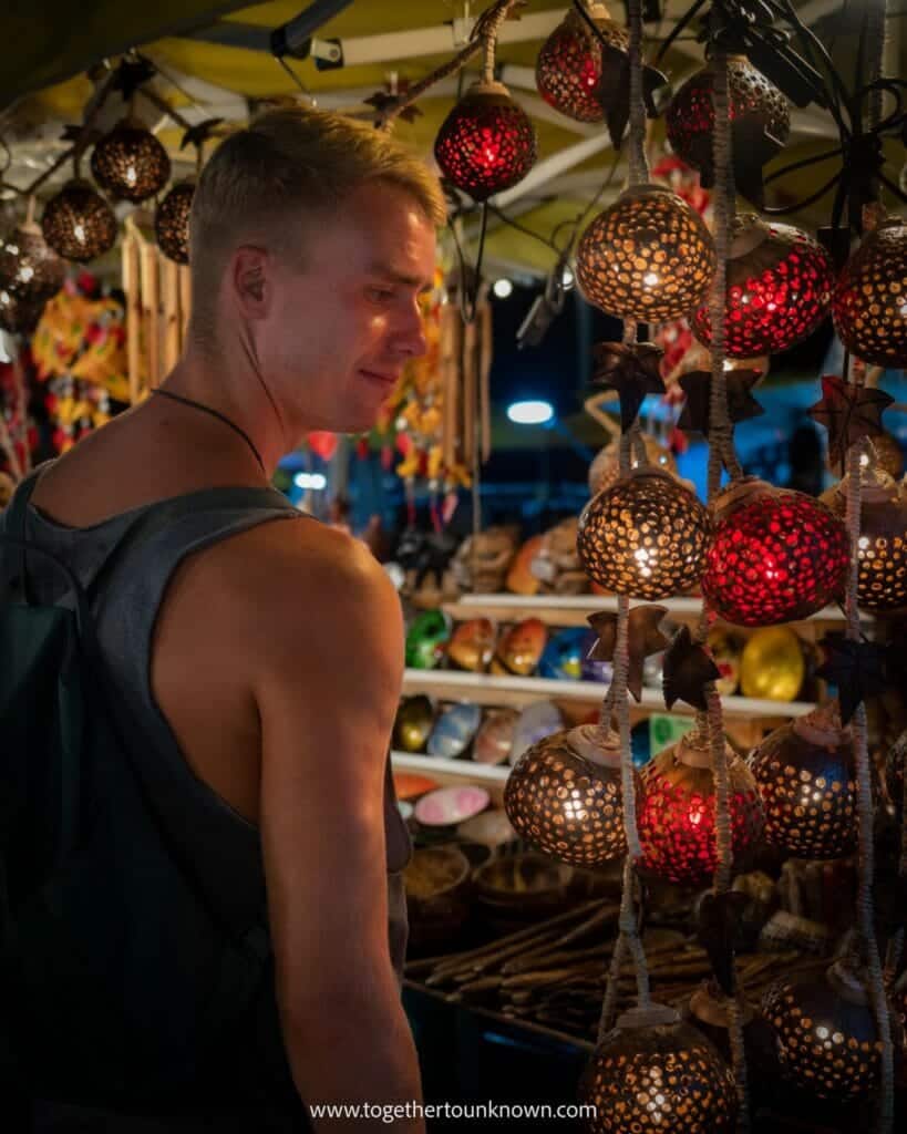 Things to do in Koh Samui - night market Chaweng